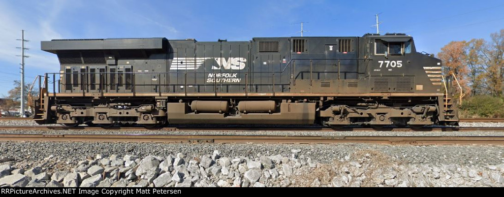 NS 7705